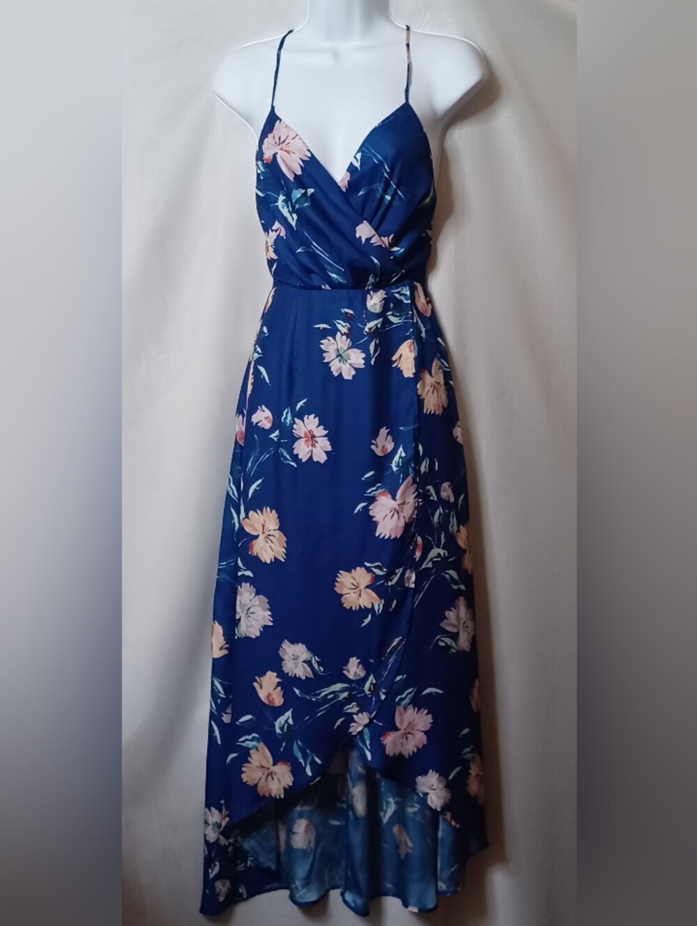 Lulu's Blue Floral Print Spaghetti Straps Lace Up Back High-Low Dress. XS